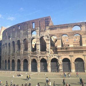 Meet your Posher, Noel j